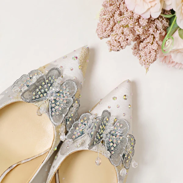 Chic / Beautiful White Satin Wedding Shoes 2020 Butterfly Embroidered Rhinestone 8 cm Stiletto Heels Pointed Toe Wedding Pumps