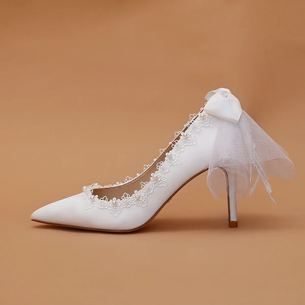 Eleganta Elfenben Brudskor 2020 Läder Spets Pärla Rosett 9 cm Stilettklackar Spetsiga Bröllop Pumps