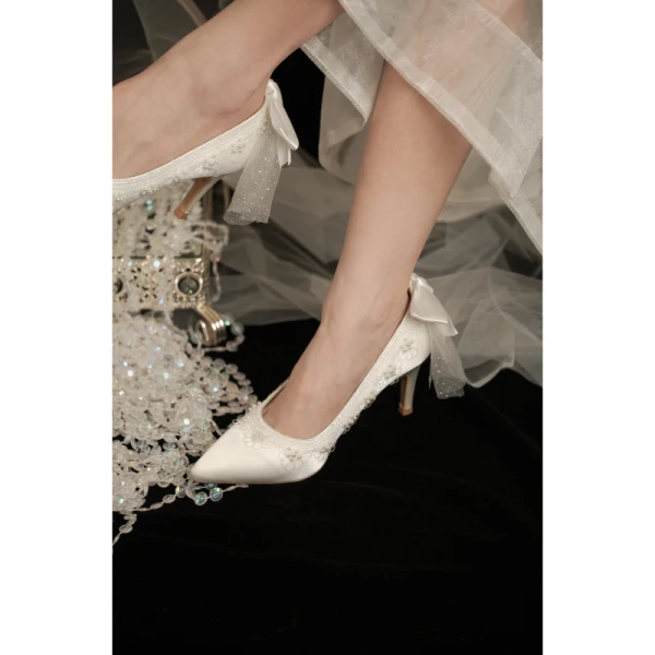 Elegant Chic / Beautiful Ivory Wedding Shoes 2020 Bow Pearl 7 cm Stiletto Heels Pointed Toe Wedding Pumps