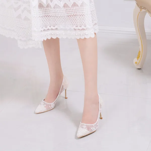 Charming Ivory Lace Flower Wedding Shoes 2020 Tulle 8 cm Stiletto Heels Pointed Toe Wedding Pumps