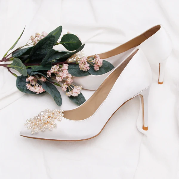 Elegante Weiß Perle Brautschuhe 2020 Leder 7 cm Stilettos Spitzschuh Hochzeit Pumps