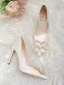 Élégant Ivoire Perle Fleur Chaussure De Mariée 2020 Satin 10 cm Talons Aiguilles À Bout Pointu Mariage Escarpins