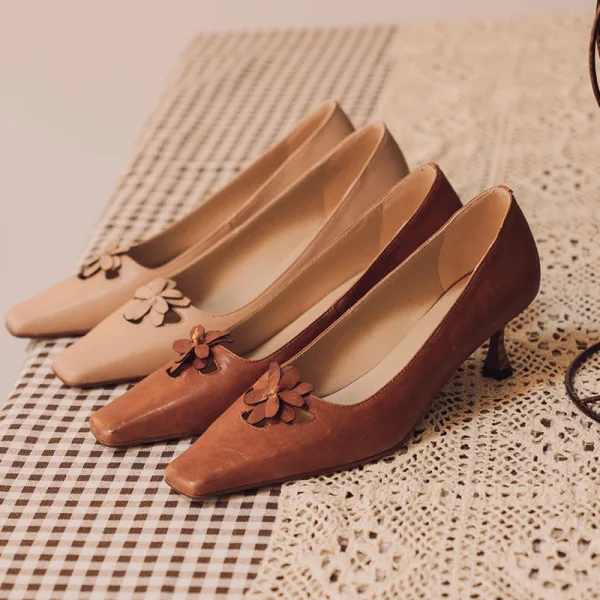 Vintage Bruin Toevallig Bloem Pumps 2021 Leer 5 cm Naaldhakken / Stiletto Vierkante Teen Pumps