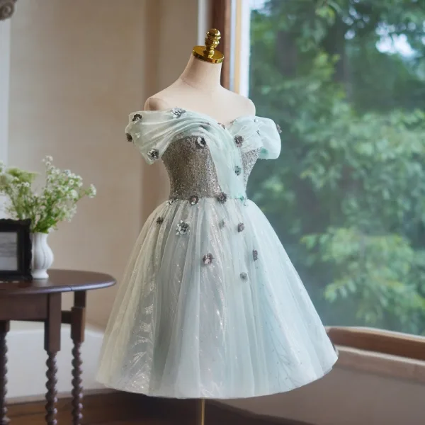 Chic / Belle Vert Cendré Appliques Perlage Paillettes Courte Robe De Fête 2024 Princesse De l'épaule Manches Courtes Dos Nu Robe De Ceremonie