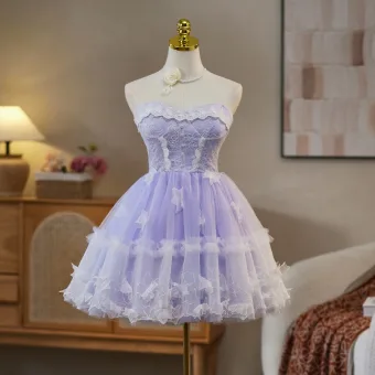 Sexy Lavendel Spitze Blumen Applikationen Kurze Partykleider 2025 Bandeau Ärmellos Rückenfreies Abend Festliche Kleider