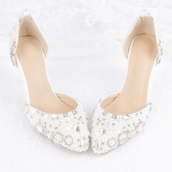 Charmant Ivory / Creme Perle Strass Brautschuhe 2021 Knöchelriemen 8 cm Stilettos Spitzschuh Hochzeit High Heels