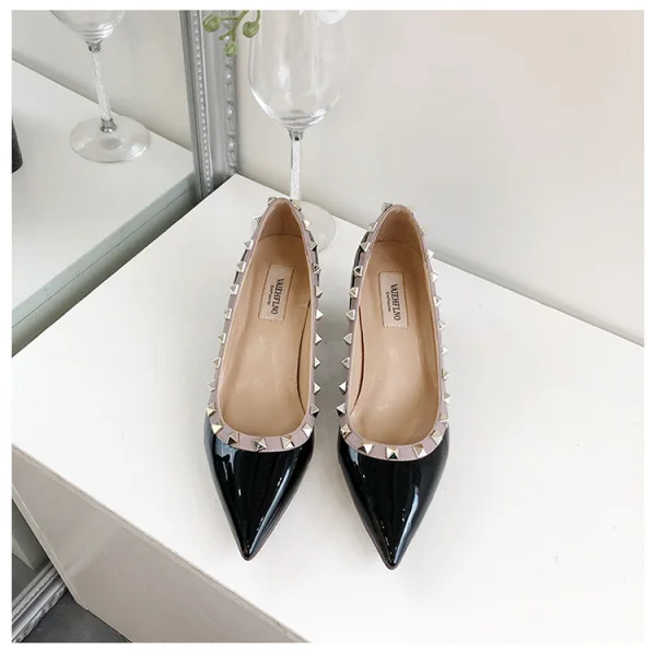 Charming Black Evening Party Rivet Pumps 2021 Leather Patent Leather 6 cm Stiletto Heels Pointed Toe High Heels