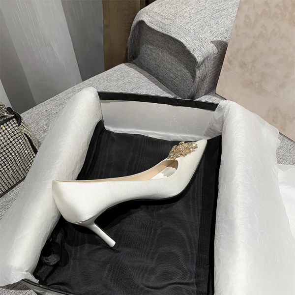 Elegant Ivory Satin Rhinestone Wedding Shoes 2021 8 cm Stiletto Heels High Heels Pointed Toe Wedding Pumps