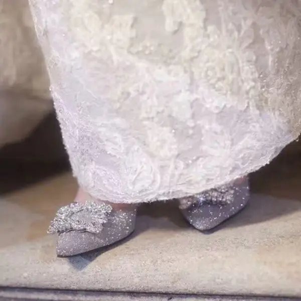 Glitzernden Charmant Silber Strass Pailletten Brautschuhe 2021 Leder 6 cm Stilettos Spitzschuh Hochzeit Hochhackige