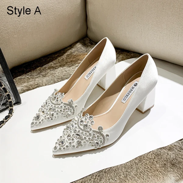 Elegant White Rhinestone Satin Wedding Shoes 2021 7 cm Thick Heels High Heels Pointed Toe Wedding Pumps