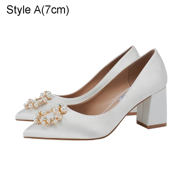 Elegant Chic / Beautiful White Satin Pearl Rhinestone Wedding Shoes 2021 7 cm Thick Heels Pointed Toe Wedding High Heels Pumps