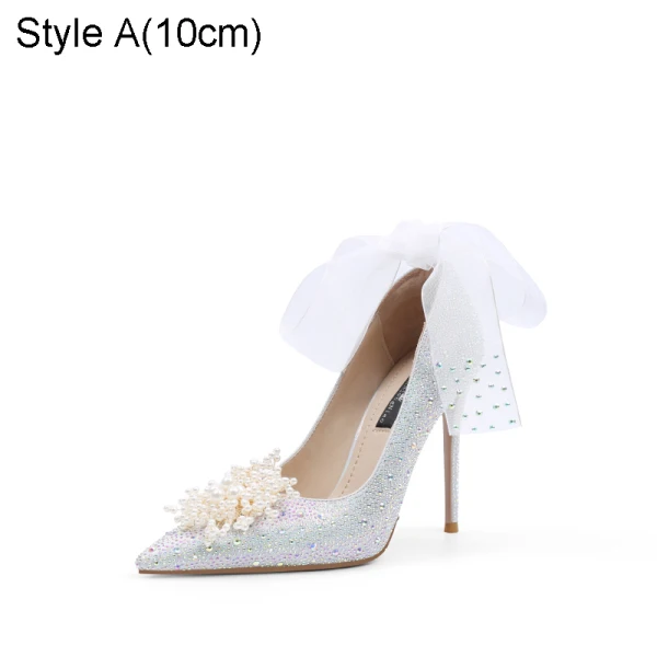 Charmig Glittrande Silver Rhinestone Pärla Brudskor 2021 Rosett Läder 10 cm Stilettklackar Spetsiga Bröllop Högklackade Pumps