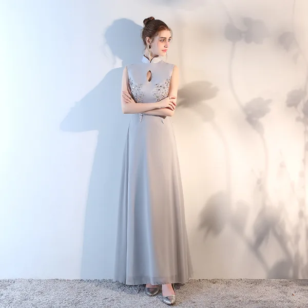 Elegant Chinese style Silver Evening Dresses  2018 A-Line / Princess Appliques Lace Sequins Sash High Neck Backless Sleeveless Floor-Length / Long Formal Dresses