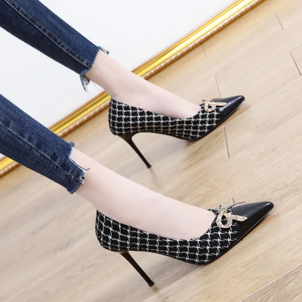 Charmant Noire Soirée Faux Diamant Noeud Escarpins 2021 9 cm Talons Aiguilles À Bout Pointu Escarpins Talons Hauts