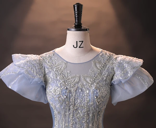 Vintage / Retro Quinceañera Prom Dresses 2024 Sky Blue Crossed Straps Beading Pearl Tulle Cap Sleeves Ball Gown Formal Dresses