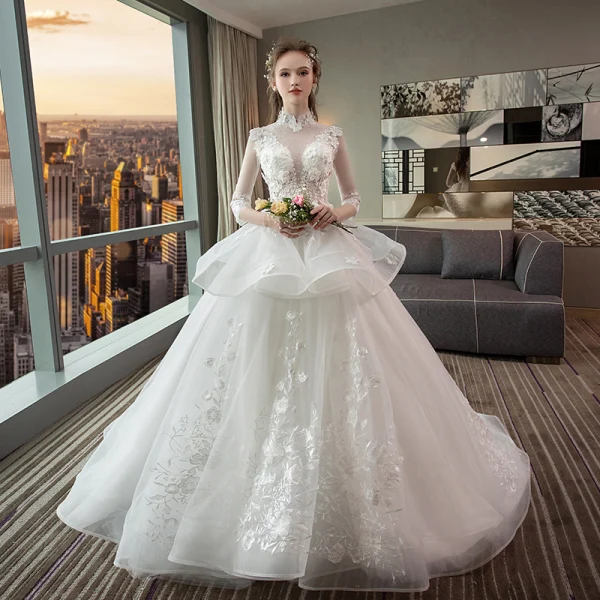 Wedding Dresses Red Zipper Up Appliques Crystal Flower Lace Cathedral Train Lace Tulle High Neck Wedding Fall Spring Summer 3/4 Sleeve Chic / Beautiful Ball Gown 2018