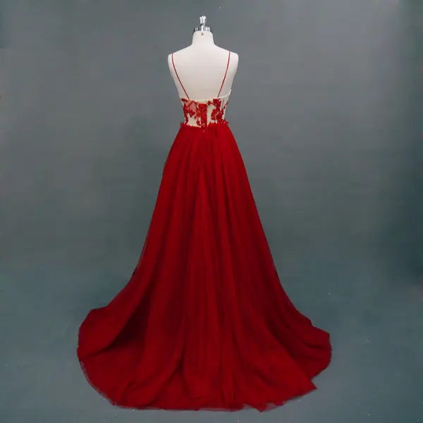Chic / Belle Bordeaux Robe De Bal 2018 Princesse Perlage En Dentelle Fleur Bretelles Spaghetti Dos Nu Sans Manches Train De Balayage Robe De Ceremonie