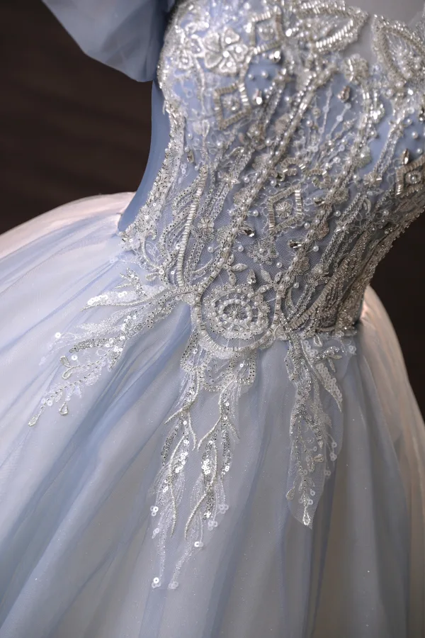 Vintage / Retro Quinceañera Prom Dresses 2024 Sky Blue Crossed Straps Beading Pearl Tulle Cap Sleeves Ball Gown Formal Dresses