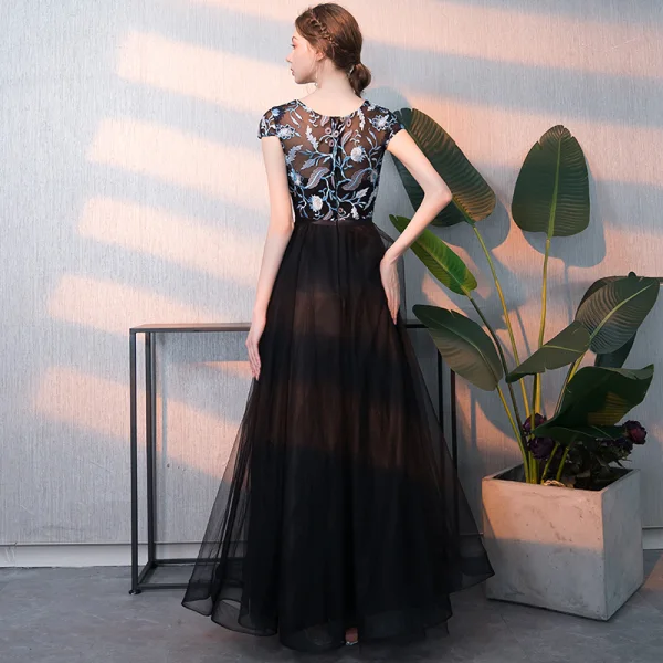 Elegant Black Prom Dresses 2018 A-Line / Princess Embroidered Scoop Neck Sleeveless Floor-Length / Long Formal Dresses