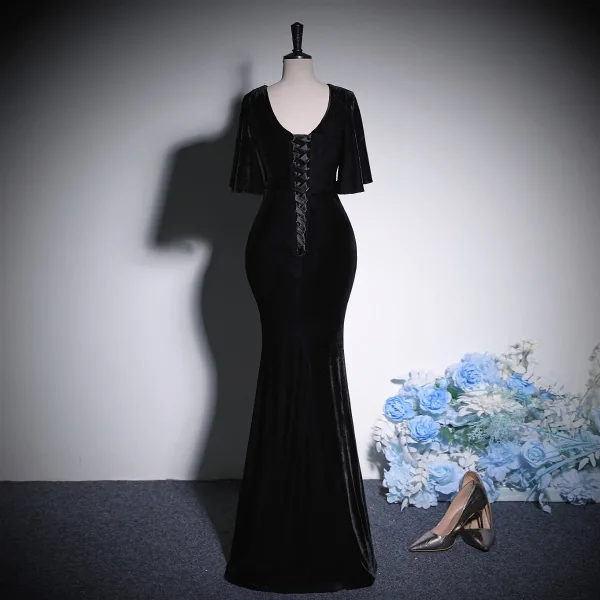 Sexy Black Solid Color Rhinestone Velvet Evening Dresses 2023 Trumpet / Mermaid V-Neck Short Sleeve Backless Floor-Length / Long Evening Party Formal Dresses