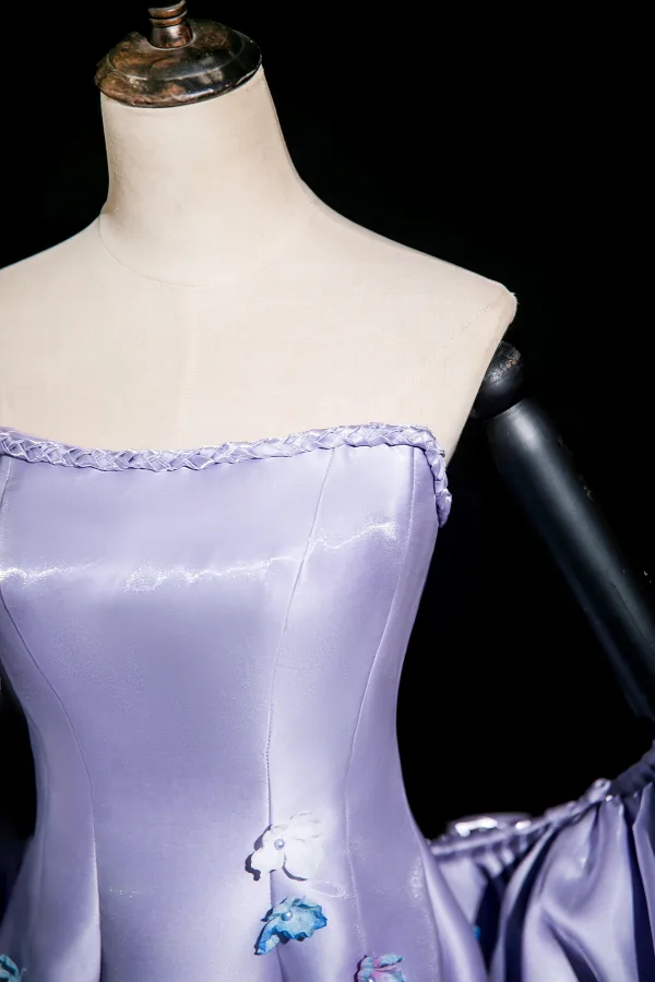 Elegant Lavender Pearl Appliques Prom Dresses 2025 A-Line / Princess Strapless Short Sleeve Backless Sweep Train Prom Formal Dresses