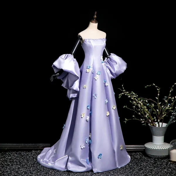 Elegant Lavender Pearl Appliques Prom Dresses 2025 A-Line / Princess Strapless Short Sleeve Backless Sweep Train Prom Formal Dresses