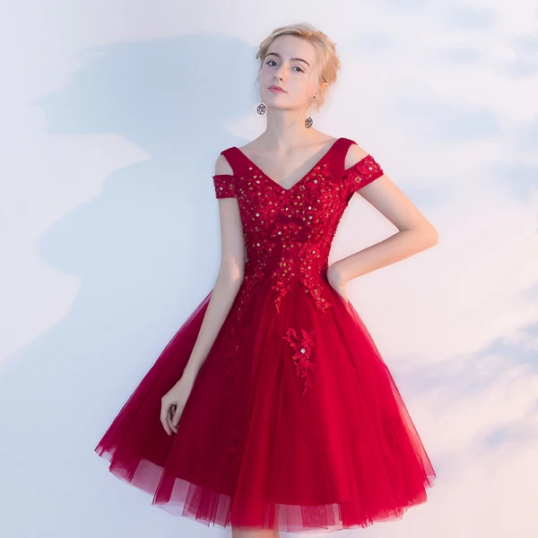 Chic / Beautiful Red Homecoming Graduation Dresses 2017 A-Line / Princess Appliques Sequins Crossed Straps V-Neck Short Sleeve Strapless Short