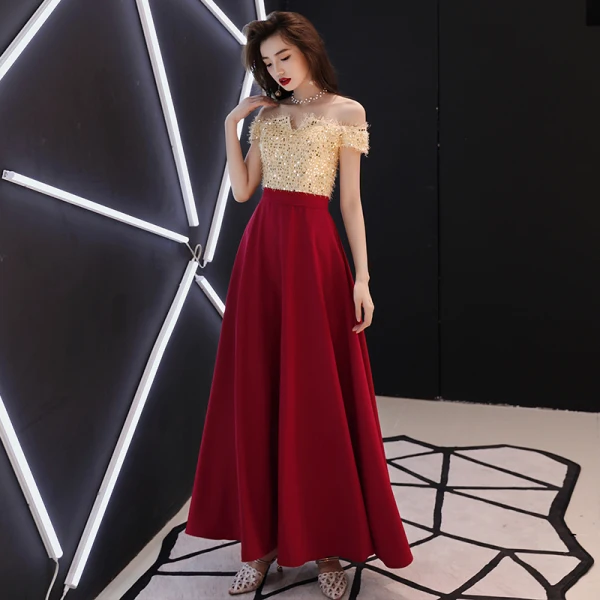 Modern / Fashion Burgundy Evening Dresses 2018 A-Line / Princess Tassel Sequins Off-The-Shoulder Backless Short Sleeve Ankle Length Formal Dresses