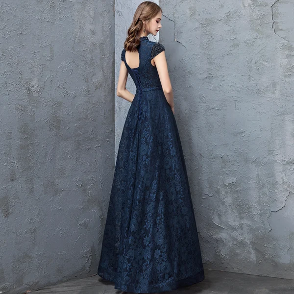 Chic / Beautiful Navy Blue Evening Dresses 2018 A-Line / Princess Lace Crystal Scoop Neck Backless Cap Sleeves Floor-Length / Long Formal Dresses