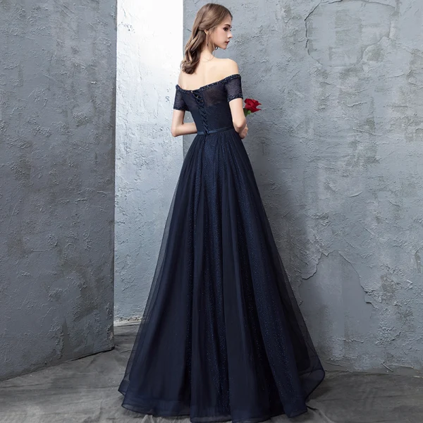 Schöne Marineblau Abendkleider 2018 A Linie Perlenstickerei Pailletten Schleife Off Shoulder Rückenfreies Kurze Ärmel Lange Festliche Kleider