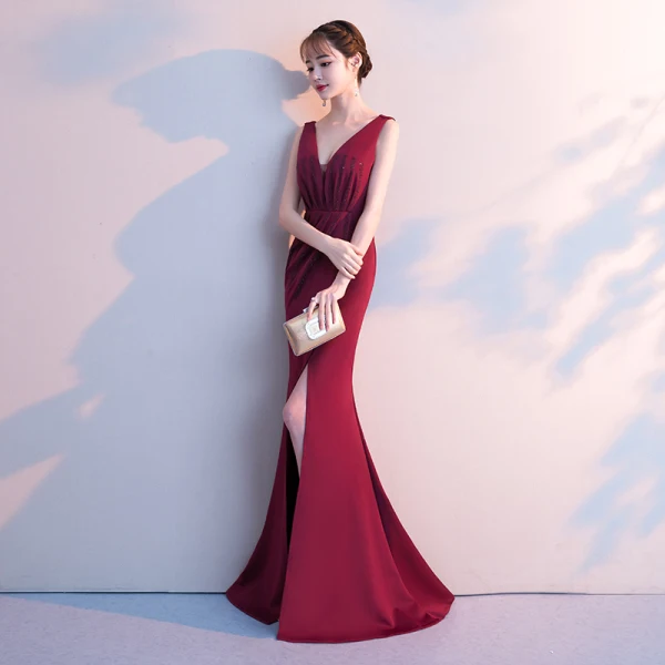 Chic / Beautiful Burgundy Evening Dresses 2018 Trumpet / Mermaid Split Front V-Neck Backless Sleeveless Floor-Length / Long Formal Dresses