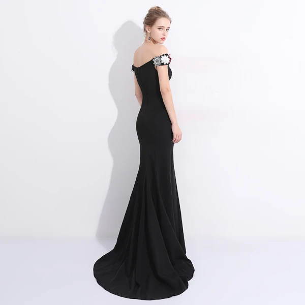 Sexy Schwarz Abendkleider 2017 Mermaid Mit Spitze Blumen Pailletten Off Shoulder Kurze Ärmel Rückenfreies Sweep / Pinsel Zug Festliche Kleider