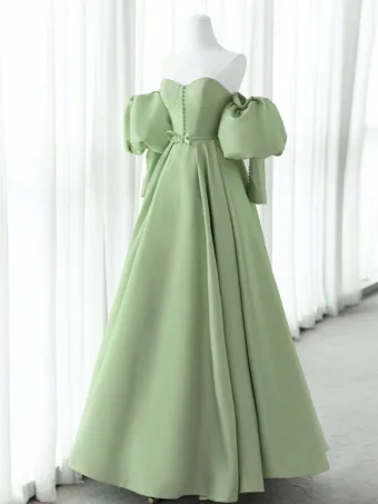 Élégant Vert Cendré Satin Robe De Bal 2024 Princesse De L Épaule Gonflée Manches Courtes Dos Nu Longue Robe De Ceremonie