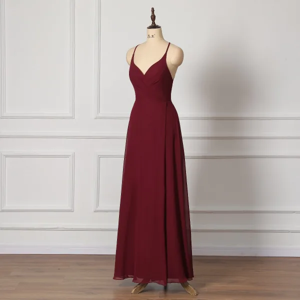 Modest / Simple Burgundy Bridesmaid Dresses 2022 A-Line / Princess Spaghetti Straps Sleeveless Backless Floor-Length / Long Prom Bridesmaid Dresses