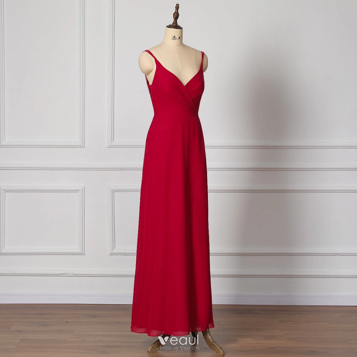 Modest Simple Red Bridesmaid Dresses 2022 A-Line Princess Backless Spaghetti Straps Lace