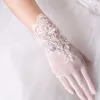 Luxe Blanche Mariage 2018 Lacer Tulle Perlage Gants Mariage
