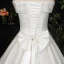 Glitzernden Bling Bling Ivory / Creme Plus Größe Brautkleider / Hochzeitskleider 2021 A Linie Ärmellos Spitze Satin Handgefertigt Perlenstickerei Pailletten Kapelle-Schleppe Hochzeit