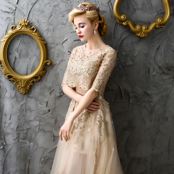 Chic / Belle Doré Robe De Soirée 2017 Dentelle Perlage Appliques Percé Paillettes Soirée Robe De Bal
