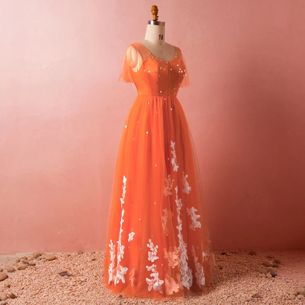 Fine Orange Pluss Størrelse Selskapskjoler 2018 Tyll V-Hals Appliques Sommerfugl Ryggløse Beading Aften Formelle Kjoler