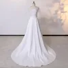 Modest / Simple Classic Ivory Plus Size Wedding Dresses 2020 Solid Color A-Line / Princess U-Neck 1/2 Sleeves Handmade  Wedding