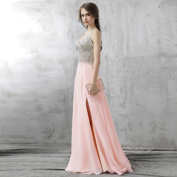 Glittrande Rodnande Rosa Balklänningar 2017 Halterneck Beading Rhinestone Paljetter Slits Fram Långa Chiffong Formella Klänningar
