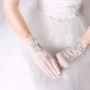Luxury / Gorgeous White Wedding 2018 Lace-up Tulle Beading Bridal Gloves