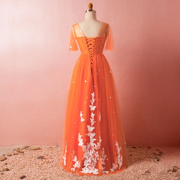 Fine Orange Pluss Størrelse Selskapskjoler 2018 Tyll V-Hals Appliques Sommerfugl Ryggløse Beading Aften Formelle Kjoler
