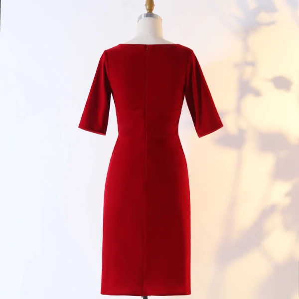 Modern / Fashion Burgundy Plus Size Evening Dresses 2020 Knee-Length A-Line / Princess V-Neck Short Buttons Ruffle Handmade Solid Color Summer Evening Party Formal Dresses