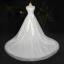 Glitzernden Bling Bling Ivory / Creme Plus Größe Brautkleider / Hochzeitskleider 2021 A Linie Ärmellos Spitze Satin Handgefertigt Perlenstickerei Pailletten Kapelle-Schleppe Hochzeit