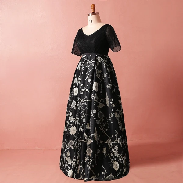 Chic / Beautiful Black Plus Size Evening Dresses 2018 A-Line / Princess V-Neck Tulle Satin Backless Printing Crossed Straps Summer Short Sleeve Evening Party Formal Dresses