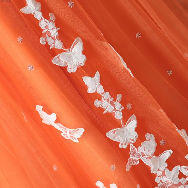 Fine Orange Pluss Størrelse Selskapskjoler 2018 Tyll V-Hals Appliques Sommerfugl Ryggløse Beading Aften Formelle Kjoler