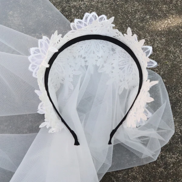 Vintage / Retro White Wedding Lace Tulle Beading Pearl Short Wedding Veils 2019