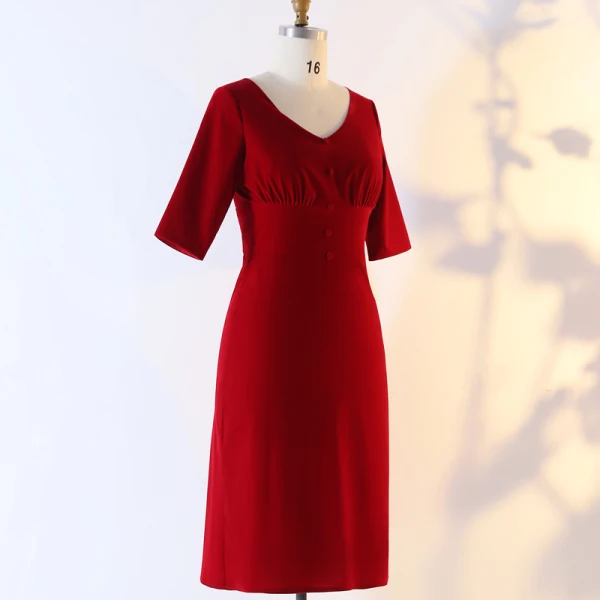 Modern / Fashion Burgundy Plus Size Evening Dresses 2020 Knee-Length A-Line / Princess V-Neck Short Buttons Ruffle Handmade Solid Color Summer Evening Party Formal Dresses