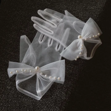 Klassisk Eleganta Vita Brudhandskar 2020 Tyll Handgjort Beading Pärla Bröllop Tillbehör
